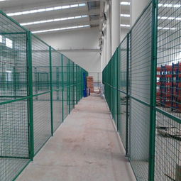 振鼎實體供應(yīng) 專業(yè)制造焊接式車間隔離柵與金屬絲繩制品